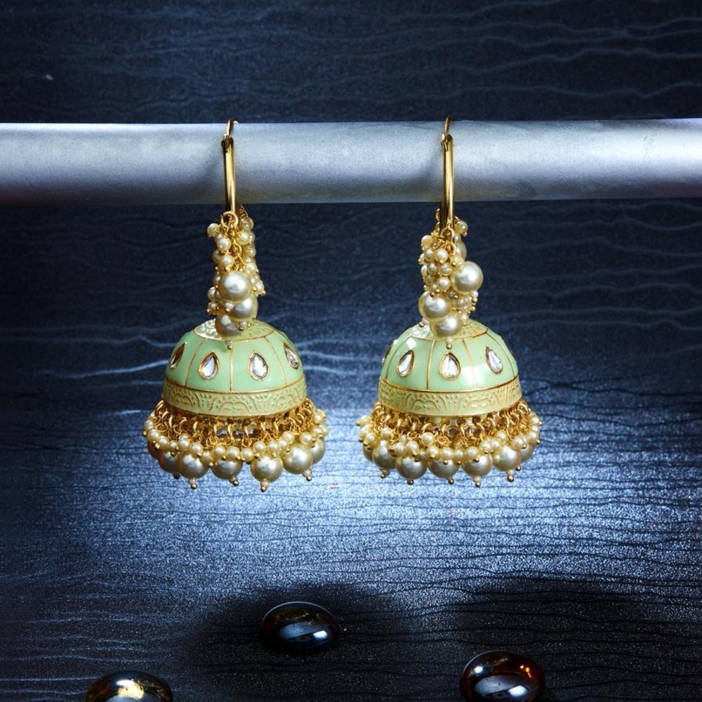 Kundan Earrings with pearls